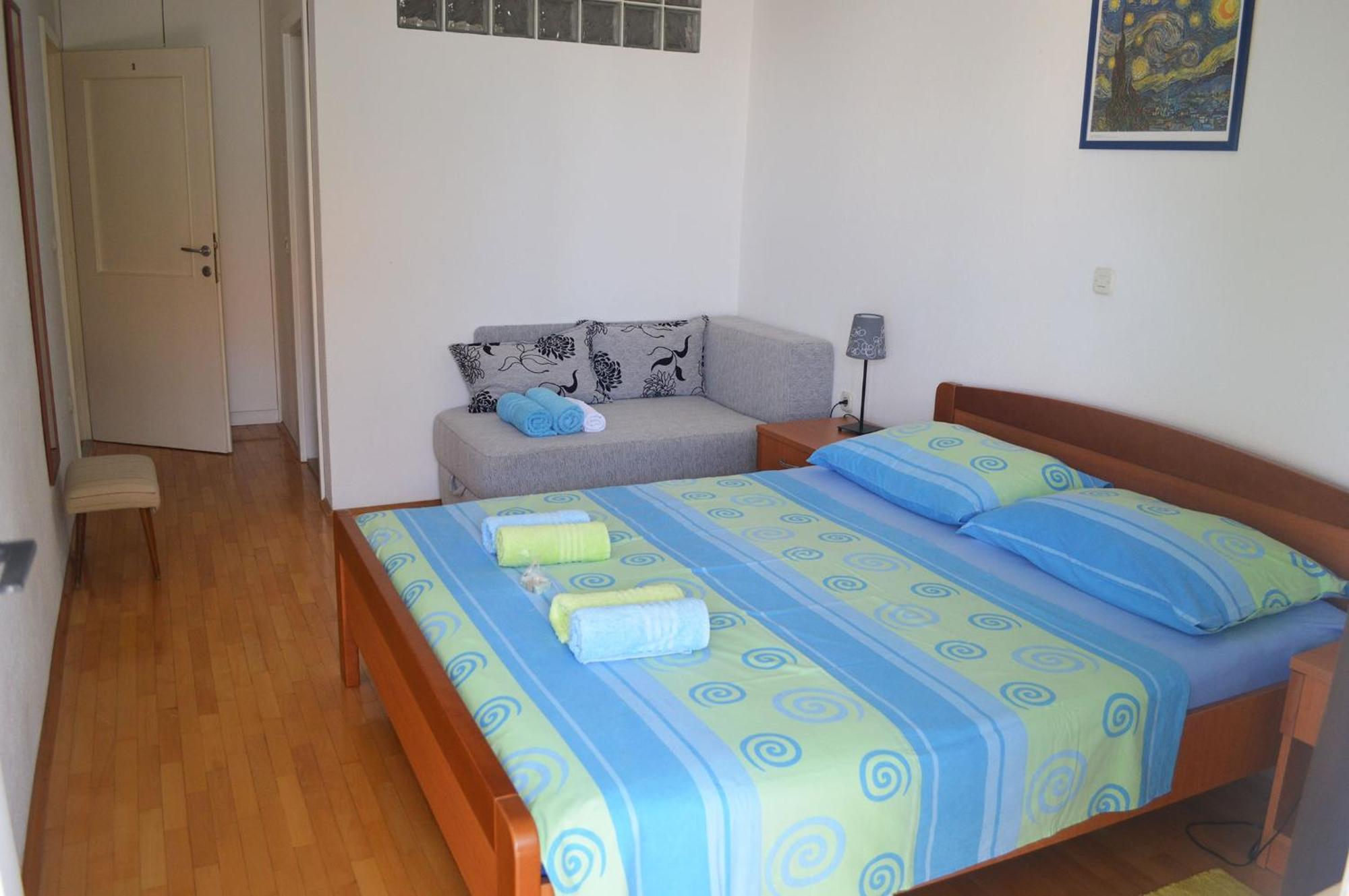 Apartments With A Parking Space Makarska - 11361 Rom bilde